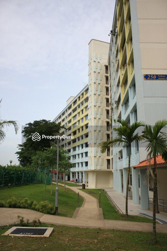 250 Yishun Avenue 9 #0