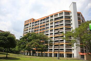 305 Yishun Central