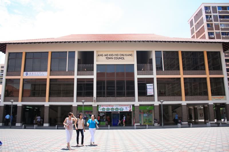 849 Yishun Ring Road, 849 Yishun Ring Road, 2 Bedrooms, 689 sqft, HDB Flat For Sale, by Siti Nurainina Binte Saaet (Nina Saaet), 500134684 - PropertyGuru.com.sg