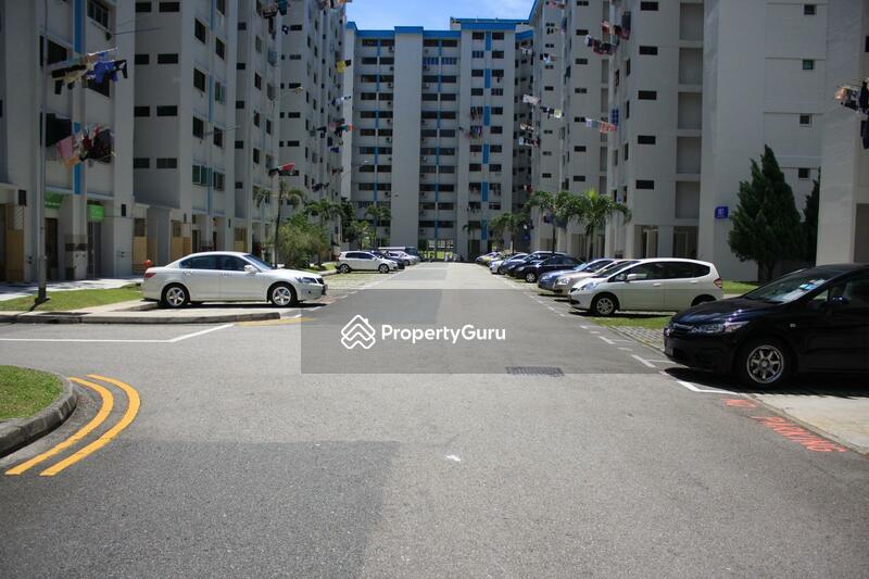 For Sale - 160 Yishun Street 11