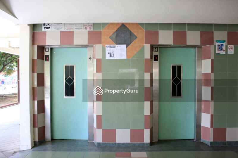 For Rent - 202 Yishun Street 21