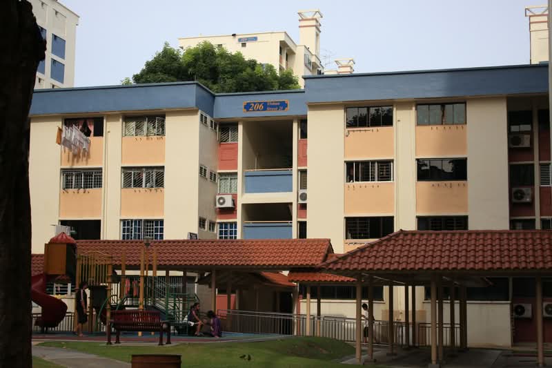 206 Yishun Street 21