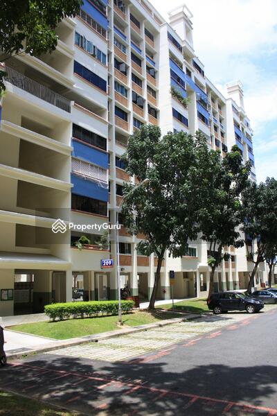 For Sale - 209 Yishun Street 21