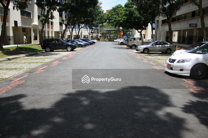 For Sale - 209 Yishun Street 21