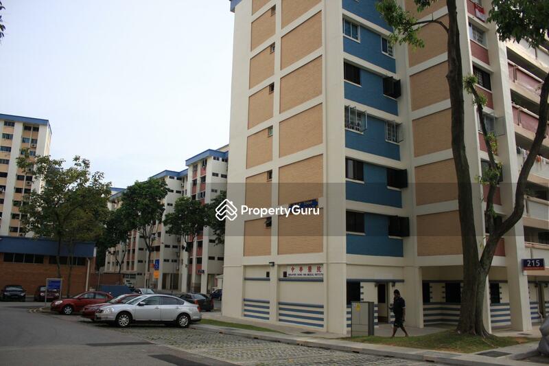 215 Yishun Street 21 #0