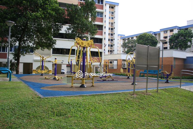 For Rent - 216 Yishun Street 21