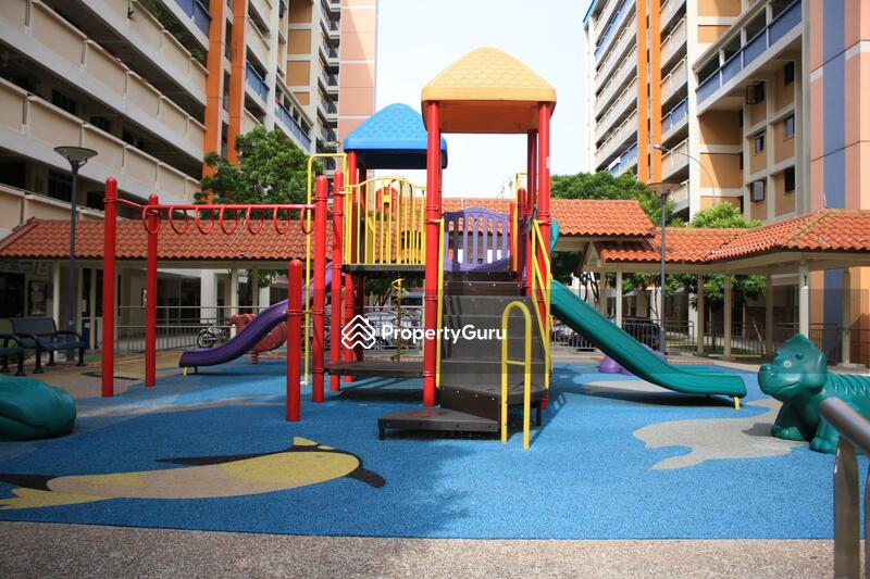 For Sale - 223 Yishun Street 21