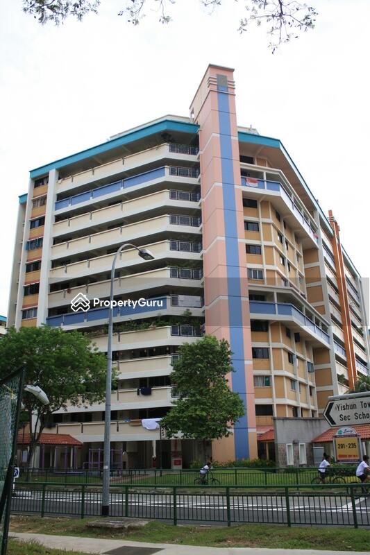 225 Yishun Street 21 #0