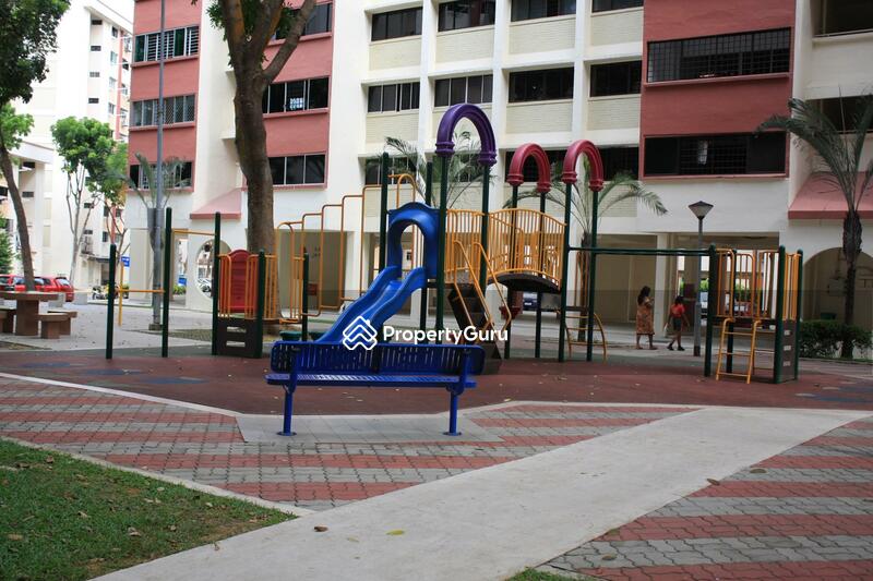 For Rent - 233 Yishun Street 21