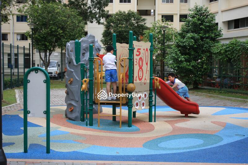 645 Yishun Street 61 #0