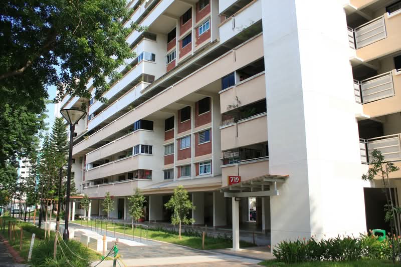 719 Yishun Street 71