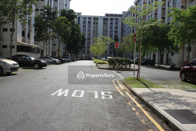 For Sale - 720 Yishun Street 71