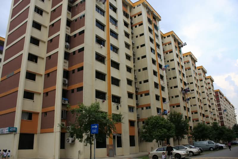 738 Yishun Street 72