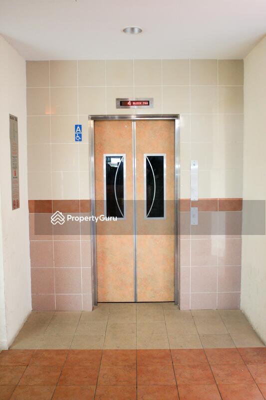 744 Yishun Street 72 #0