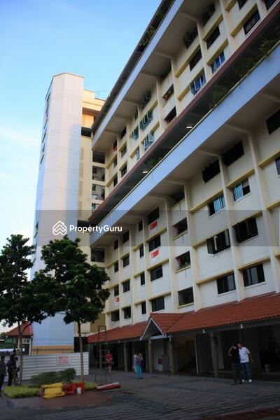 For Rent - 749 Yishun Street 72