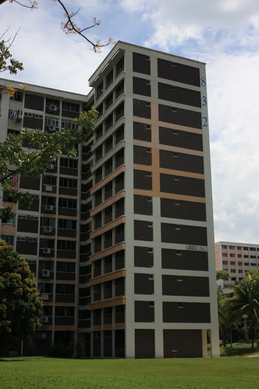 832 Yishun Street 81