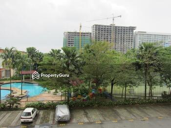 Lake View Suites