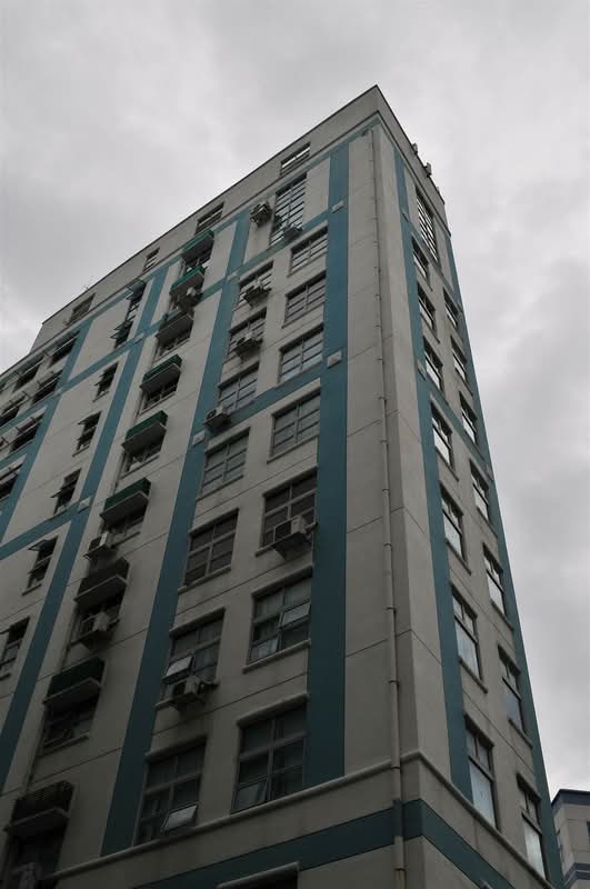 Advance Building