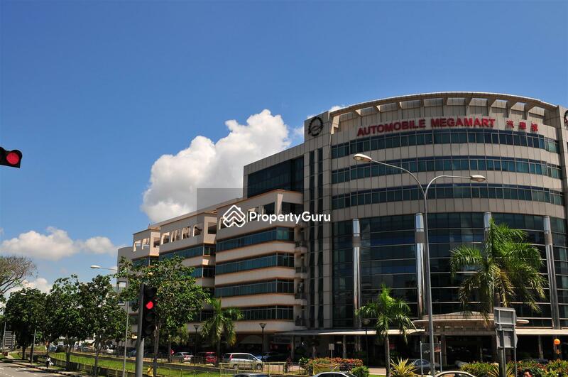 For Rent - Automobile Megamart