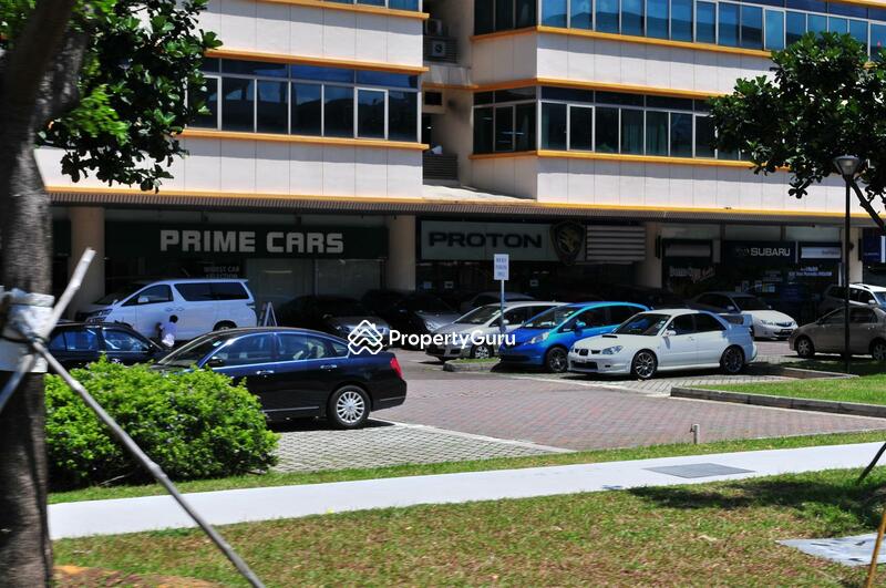 For Rent - Automobile Megamart