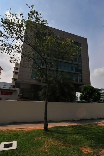BTH Centre, 23 Serangoon North Avenue 5, 6,017 sqft, Light Industrial (B1) For Rent, by Teo Jeri, 25291026 - CommercialGuru.com.sg