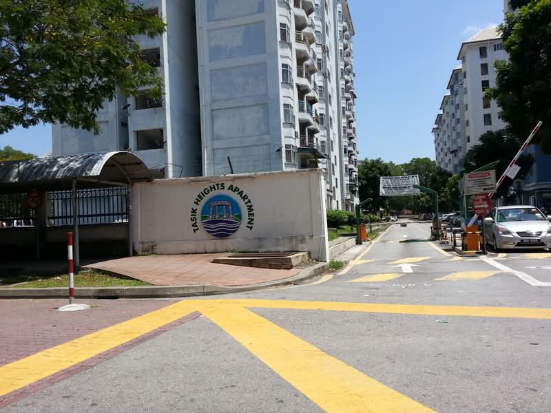 Tasik Heights Apartment - iProperty.com.my