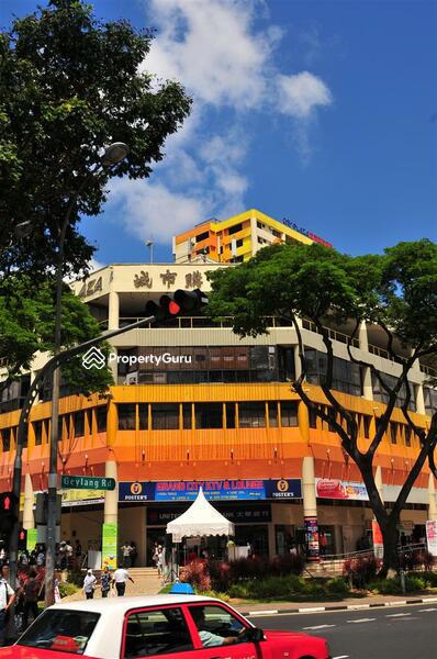 Freehold shopping mall in City Plaza retail shop on third floor for sale size 248sq