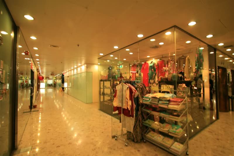 Concorde Shopping Mall, 100 Orchard Road, 226 sqft, Mall Shop For Sale, by Victor Ong, 500192071 - CommercialGuru.com.sg