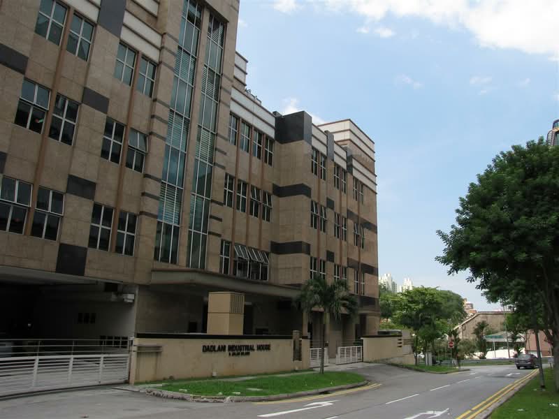 Dadlani Industrial House