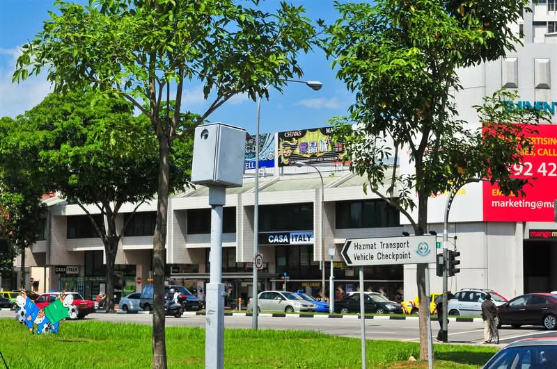Eminent Plaza