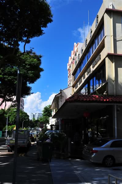 Foong Shoon Fui Kuan Building, 6 Lorong 32 Geylang, 2,100 sqft, Office For Rent, by Valerie Yong, 500209202 - CommercialGuru.com.sg