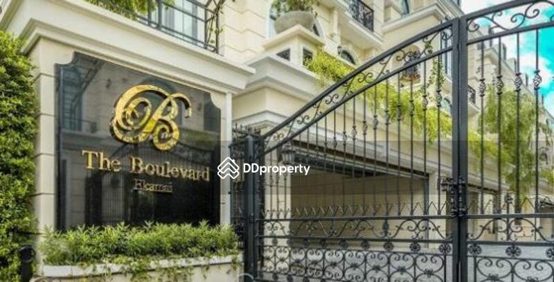 The Boulevard Ekkamai : เดอะ บูเลอวาร์ด เอกมัย #0