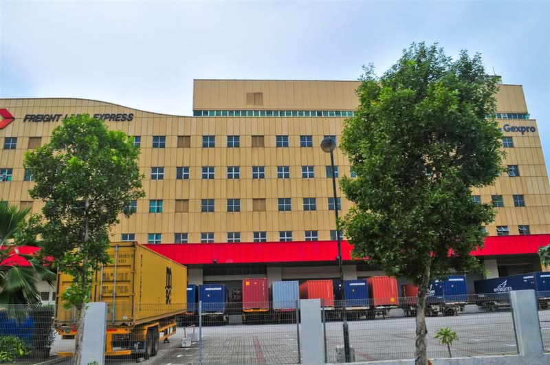 Freight Links Express Logistic Centre, 51 Penjuru Road, 43,121 sqft, Warehouse For Rent, by Gupta Sameer Raj, 500023895 - CommercialGuru.com.sg