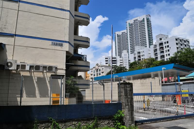 Golden Wall Flatted Factory, 2 Jalan Rajah, 1,572 sqft, Light Industrial (B1) For Sale, by Teo Alice, 23815691 - CommercialGuru.com.sg