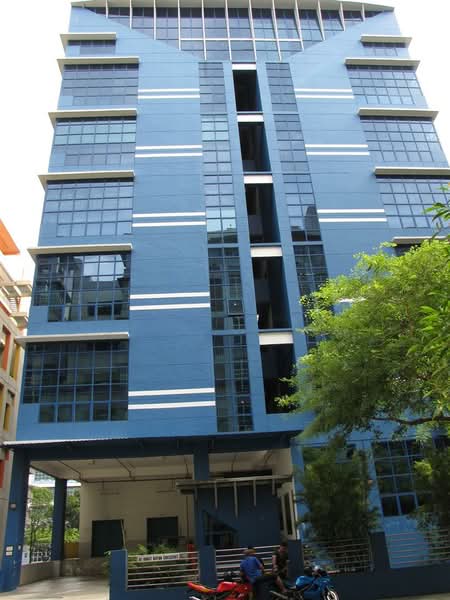 Heng Loong Building, 61 Bukit Batok Crescent, 160 sqft, Light Industrial (B1) For Rent, by Eugene Choo 朱修仁, 500013266 - CommercialGuru.com.sg