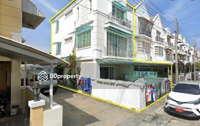 - Charisa Ladprao-Chockchai 4 : ชาลิสา ลาดพร้าว-โชคชัย 4