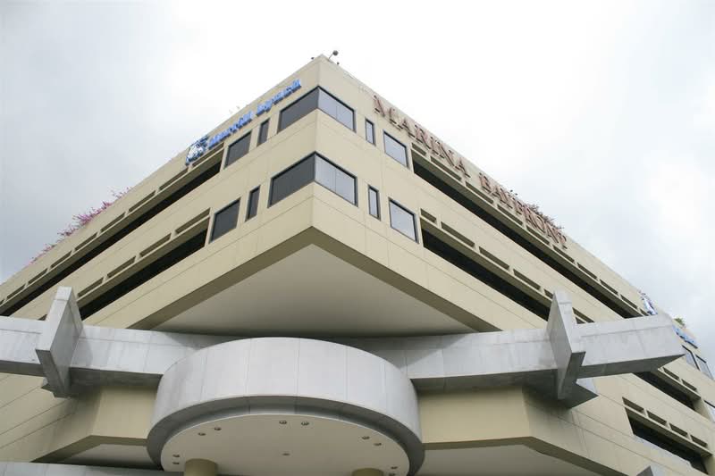 Marina Bayfront