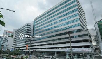 อาคาร ภคินท์ (Pakin Building)