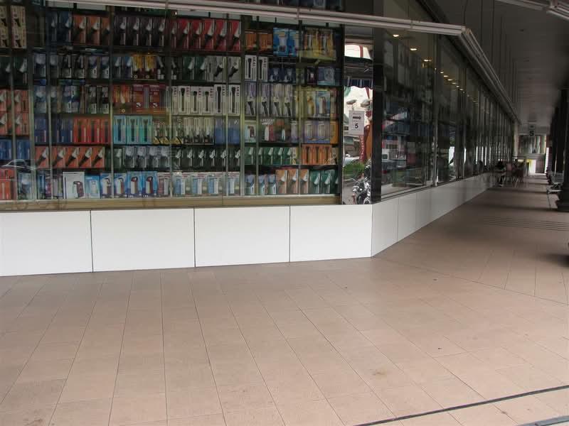 Mustafa Centre, 145 Syed Alwi Road, 1,700 sqft, Food & Beverage For Rent, by Chetan Shah, 500112404 - CommercialGuru.com.sg