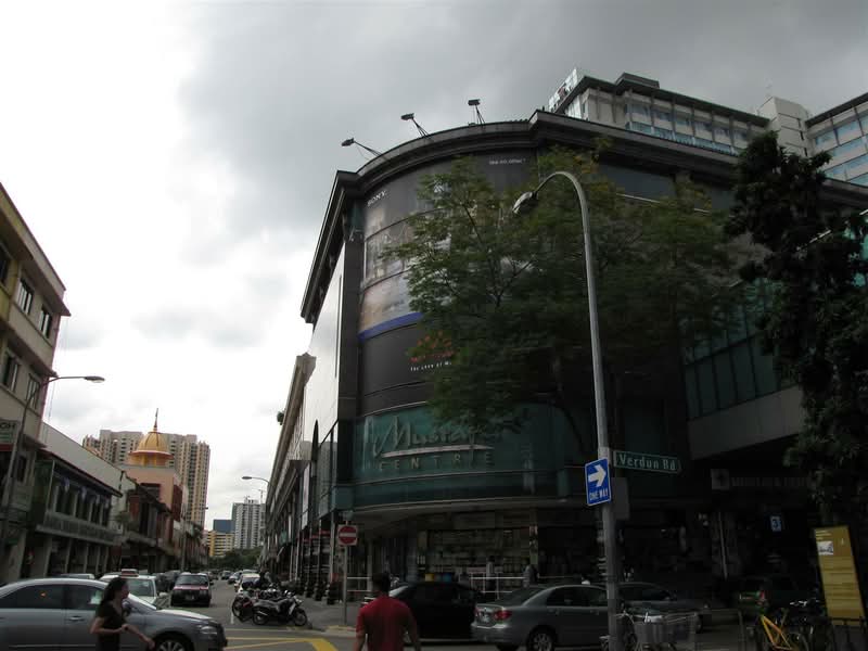 Mustafa Centre, 145 Syed Alwi Road, 1,700 sqft, Food & Beverage For Rent, by Chetan Shah, 500112404 - CommercialGuru.com.sg
