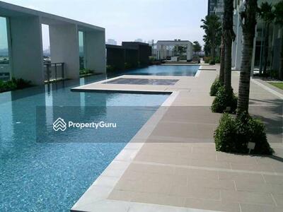 - First Residence (Residensi Unggul)