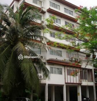 Patchara Place
