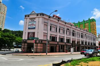 Oriental Plaza