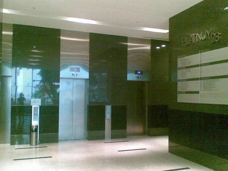 Platinum 28, 28 Genting Lane, Macpherson / Potong Pasir, 1,302 sqft, Light Industrial (B1) For Rent, by Karen Tang, 500271238 - Ground floor lift lobby - CommercialGuru.com.sg