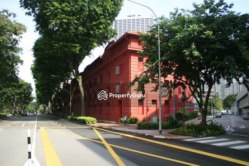 Reddot Traffic Building #0