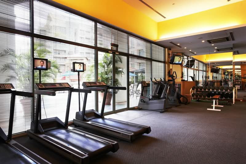 Robertson Walk, 11 Unity Street, 1,500 sqft, Food & Beverage For Rent, by Canny Ong, 500057729 - 24-hour gymnasium - CommercialGuru.com.sg