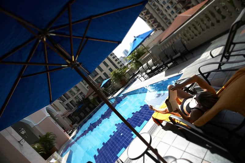 Robertson Walk, 11 Unity Street, 1,500 sqft, Food & Beverage For Rent, by Canny Ong, 500057729 - Outdoor swimming pool - CommercialGuru.com.sg