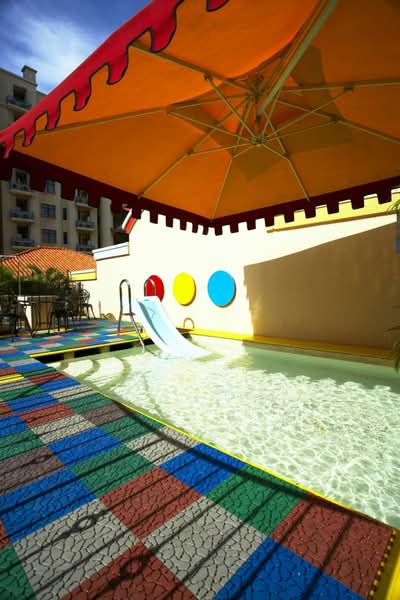 Robertson Walk, 11 Unity Street, 1,500 sqft, Food & Beverage For Rent, by Canny Ong, 500057729 - Children's wading pool - CommercialGuru.com.sg