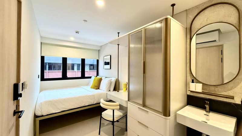 Serene Centre, 10 Jln Serene, 979 sqft, Food & Beverage For Rent, by James Seah, 25380385 - CommercialGuru.com.sg