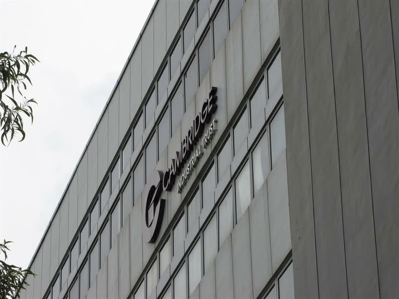 Singamip Building